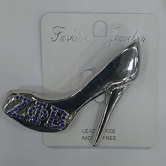 Zeta Sorority Shoe Brooch - Picture 1 of 2